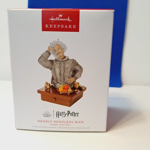Hallmark 2023 Harry Potter NEARLY HEADLESS NICK Ornament MAGIC Light Sound - Picture 2 of 8